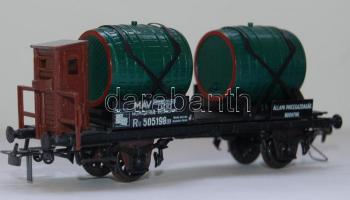 H0-ás méretű borszállító vagon vasútmodellje eredeti dobozában