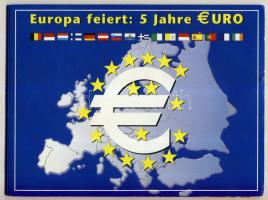 Németország 2002G 1c-2€ 8klf db + 2007. "5 éves az Euro" bimetál emlékérem, szet...