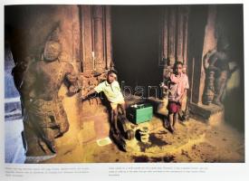 India. Istenek gyermekei. Children of Gods. Szerk.: Rajsli Emese. Szöveg: Hidas Gergely, Kiss Csaba,...