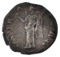 Római Birodalom / Róma / Antoninus Pius 143-144. Denár Ag (2,44g) T:VF,F ph. Roman Empire / Rome / A...