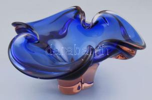 Lüszteres kék üveg kínáló tál, kissé karcos, d: 25 cm, m: 13 cm