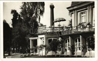 1939 Lázne Bohdanec, spa hotel