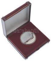 Lebó Ferenc (1960-) 2000. "50 éves az MKB 1950-2000 / A legnagyobb magyar - Széchenyi István&qu...