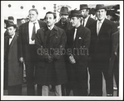 cca 1960 ,,A törvény helytelen karja" című angol film jelenetei és szereplői, 3 db vintage prod...