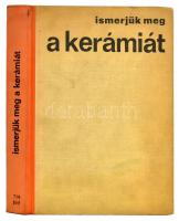 P. Brestyánszky Ilona: Ismerjük meg a kerámiát. A kerámia és a porcelán története. Bp., 1966, Gondolat. 342+1 p. Első kiadás. Fekete-fehér illusztrációkkal. Jelzéseket tartalmazó jegytáblákkal. Kiadói félvászon-kötés, kissé kopott, kissé foltos borítóval.