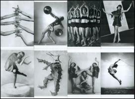 cca 1940 előtt készült felvételek modern és szabad táncokról, mozdulat művészekről, vegyes összeállítás, 13 db modern nagyítás a a néhai Lapkiadó Vállalat központi fotólaborjának archívumából, 10x15 cm