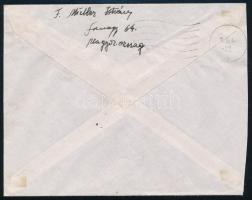 1946 (13. díjszabás) Levél Ausztriába Lovasfutár 800 ezer P párral, a két bélyeg között fehér festék...