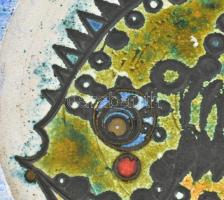 M Kiss Katalin: Halas falitál, samottos és mázas kerámia, jelzéssel, hibátlan, d: 34 cm