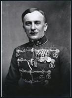 cca 1940 előtt készült felvételek kitüntetett katonákról, tisztekről, főtisztekről, 7 db modern nagy...