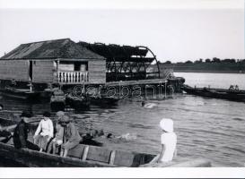 cca 1913 Hajómalom a Tiszán, Kerny István (1879-1963) budapesti fotóművész hagyatékából 1 db modern nagyítás üveglemez negatívról, 15x21 cm / mill, modern copy of vintage photo