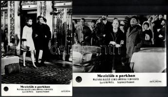 cca 1967 ,,Mezítláb a parkban" című amerikai filmvígjáték jelenetei és szereplői, 6 db vintage ...