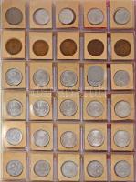 1946-1973. 188db-os rendezett forint gyűjtemény mappában, címkékkel, közte ritka évjáratokkal és az ...