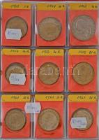 1946-1973. 188db-os rendezett forint gyűjtemény mappában, címkékkel, közte ritka évjáratokkal és az ...