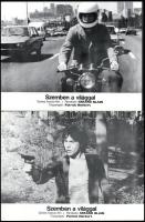 cca 1982 ,,Szemben a világgal" című francia film jelenetei és szereplői, 9 db produkciós filmfo...