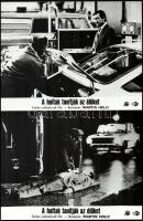 cca 1986 ,,A holtak tanítják az élőket" című csehszlovák film jelenetei és szereplői, 6 db vintage produkciós filmfotó ezüst zselatinos fotópapíron, a használatból eredő (esetleges) kisebb hibákkal, 18x24 cm