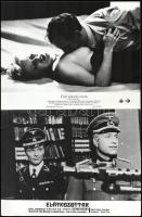 cca 1989 előtt készült mozifilmekből egy-egy jelenet, 27 db vintage produkciós filmfotó ezüst zselat...