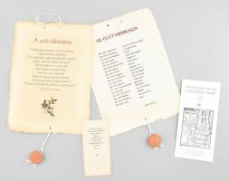 Vincze László papírmerítő 4 db klf fali dísz, kerámia függőkkel 20x30 cm