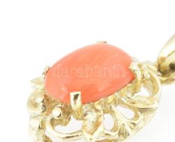 Arany (Au) 14 K korallköves függő, jelzett, 2×1 cm, bruttó: 2,1 g