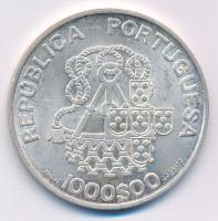 Portugália 1998. 1000E Ag "A Misericórdia templom 500. évfordulója" T:AU,XF karc
Portugal...