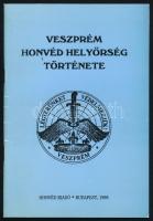 Vegyes militária tétel, 3 db: 

Sárközi Sándor: Veszprém honvéd helyőrség története. Bp., 1998., H...