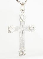Ezüst(Ag) figaro nyaklánc mintás kereszt medállal, jelzett, h: 54 cm, 5,1×3 cm, nettó: 10,8 g