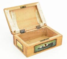 Balatonfüredi festett fadoboz, kulcs nélkül, kopásokkal, 12x7,5x5 cm