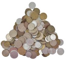 ~500g vegyes csehszlovák érmetétel T:vegyes ~500g mixed czechoslovakian coin lot C:mixed
