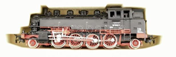 Doboznyi PIKO vasút kiegészítő és négy dobozos vagon, egyben, sínek kistrafó, elosztó