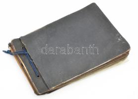 1942-1955 Régi családi fotóalbum, benne sok balatoni kép (Siófok, Balatonlelle, vitorlások, stb.), i...