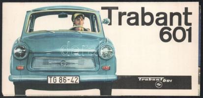1964 Trabant 601, kihajtható, képekkel illusztrált, magyar nyelvű ismertető prospektus. VEB Sachsenring - Automobilwerke Zwickau, DDR. Jó állapotban, 28,5x20 cm