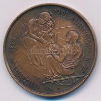 Fritz Mihály (1947-) 1991. "II. János Pál Pápa Pécsett 1991. Augusztus 16-20" bronz emléké...