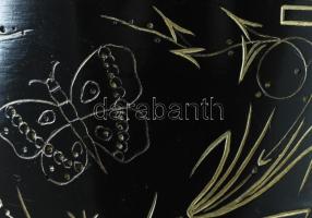 Lovas díszítményekkel antik fa kaspótartó, fém veretekkel, faragással ékesített, kopással, d: 32 cm,...