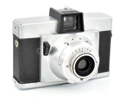 Certina fényképezőgép, tokjában, nem kipróbált