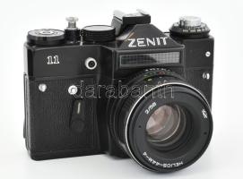 Zenit 11 fényképezőgép Helios-44M, 2/58 objektívvel, tokjában, szép állapotban, nem kipróbált
