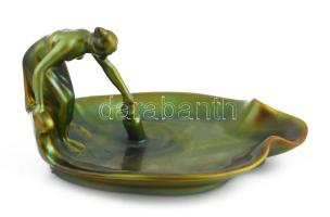 Zsolnay névjegykártyatartó vizet merítő nő alakkal. Eozin mázakkal borított porcelánfajansz. Jelzett...