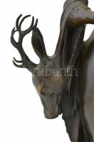 Ismeretlen szobrász: vadászó Diana / Artemis, patinázott öntött bronz, kissé sérült márvány talapzat...