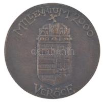 2000. "Géza Fejedelem / Millenium 2000 - Verőce" kétoldalas, öntött bronz emlékérem (58mm)...