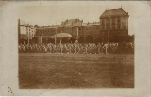 1909 Nagyvárad, Oradea; M. kir. honvéd hadapródiskola, tornázó katonák / K.u.K. military cadet school, soldiers doing gymnastics. photo (EK)