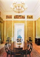 A Sándor-palota írásban és képben. Szerk.: Sinkó Katalin. Bp.,2003, Akadémiai Kiadó. Gazdag képanyag...