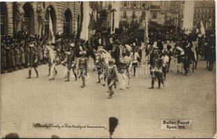 1916 Budapest, Károly király és Zita királyné koronázása. Beller Rezső felvétele (EK)