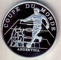 Franciaország 1998. "Labdarúgó VB - Argentína" Ag 21,5g emlékérem tanúsítvánnyal T:PP
