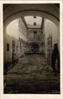 Lőcse, Levoca; Stary dvor / Régi ház udvara / courtyard of an. "Lumen" old house