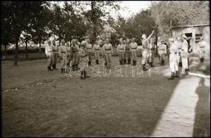 II. világháborús katonák, 7 db fotónegatív, 9×6 cm