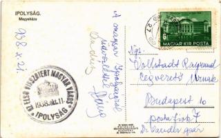 1938 Ipolyság, Sahy; Megyeháza, piac / county hall, market + "1938 Az első visszatért magyar vá...
