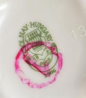 Zsolnay tollas mintájú két személyes mokkás készlet: két csésze, aljjal, tejszín kiötő. Kézzel feste...