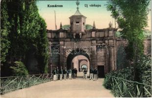 1914 Komárom, Komárno; Új várkapu, katonák / new castle gate with K.u.K. soldiers