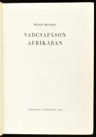 2 db vadászat témájú könyv: Rudolf Luskac: Végtelen vadászmezőkön. Ford.: Hubik István. Bp., 1957, B...