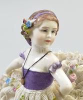 Schwarza balerina figura, jelzett, sérült, m: 15 cm