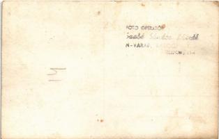 Nagyvárad, Oradea (?); laktanya udvara katonákkal. Foto Operatőr Szabó Sándor László / military barr...