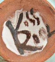 Kiss Roóz Ilona (1920-2010): János vitéz. Mázas kerámia, jelzéssel, hibátlan, m: 17,5 cm